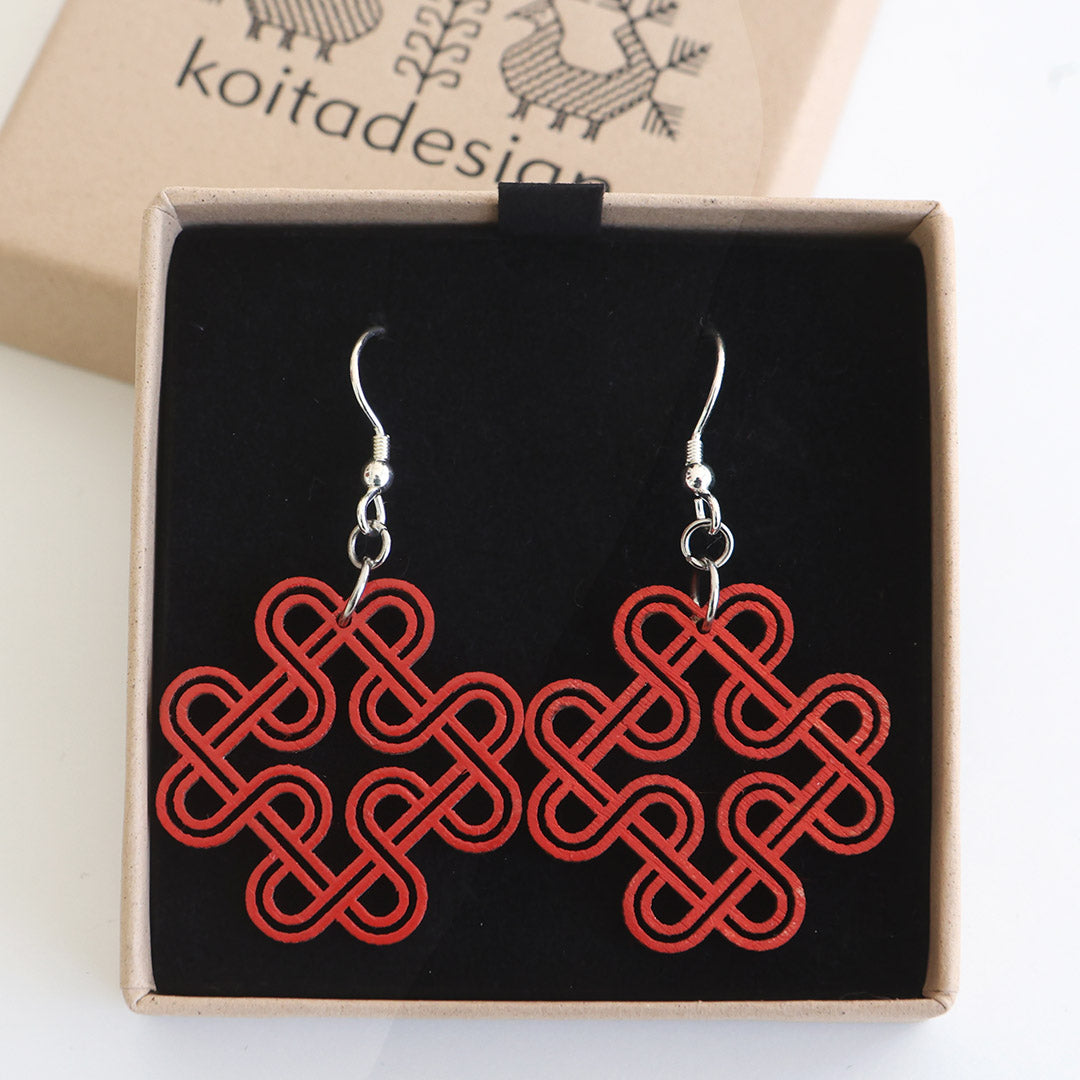 Pune -korvakorut pieni punainen