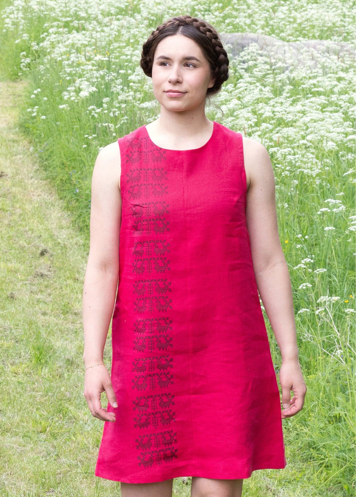 Sara -pellavamekko vaapukka