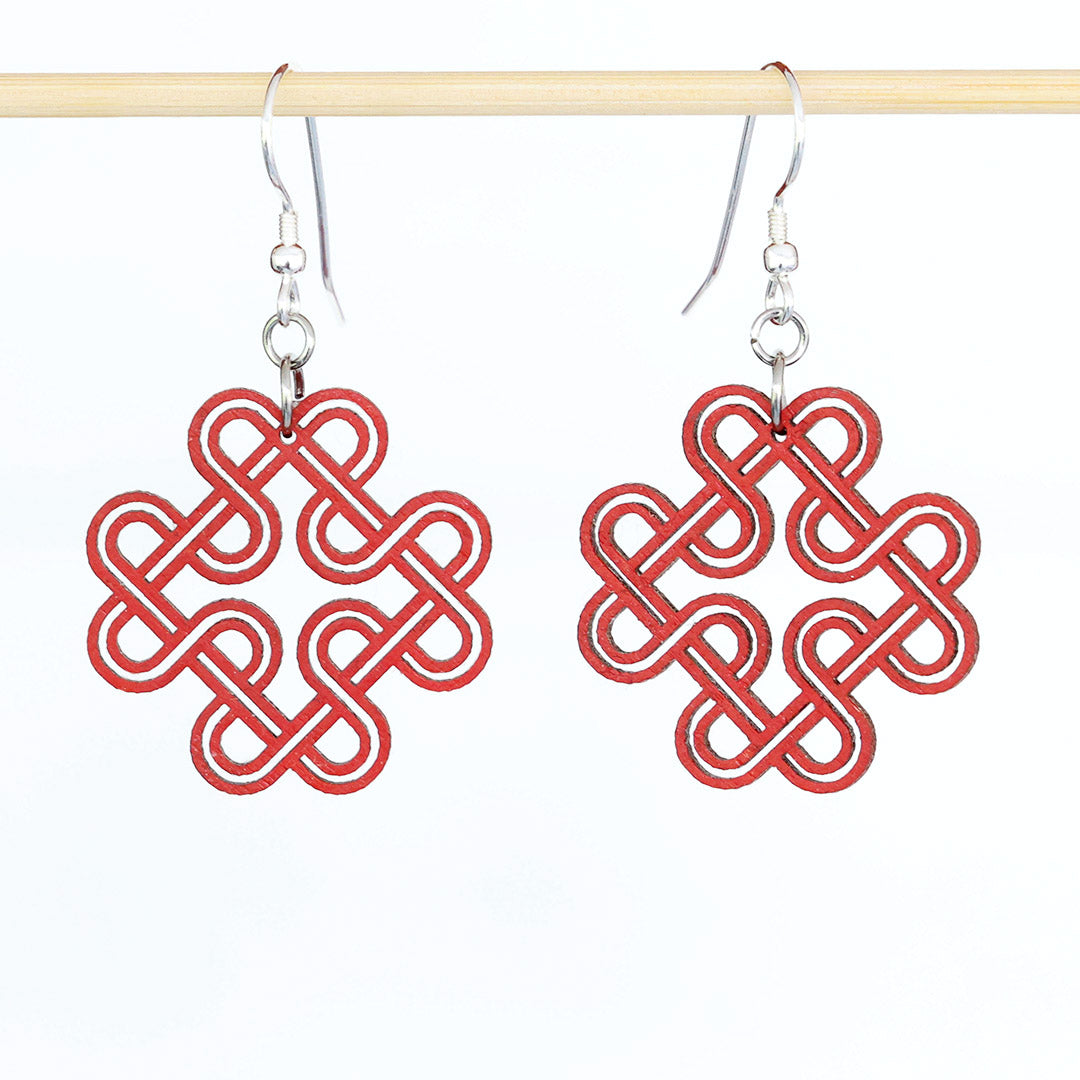 Pune -korvakorut pieni punainen