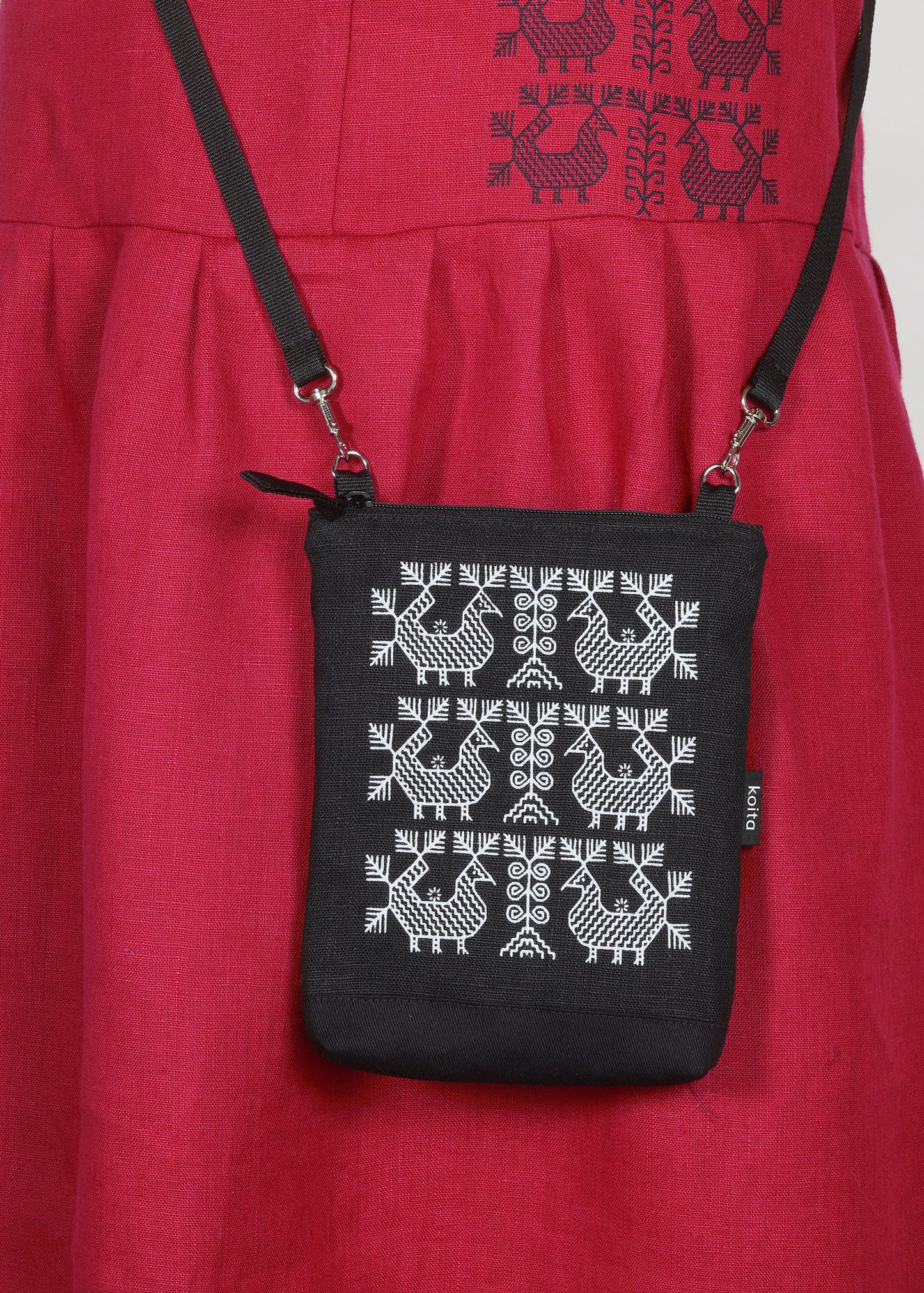 Kukkilintu -pellavapussukka musta